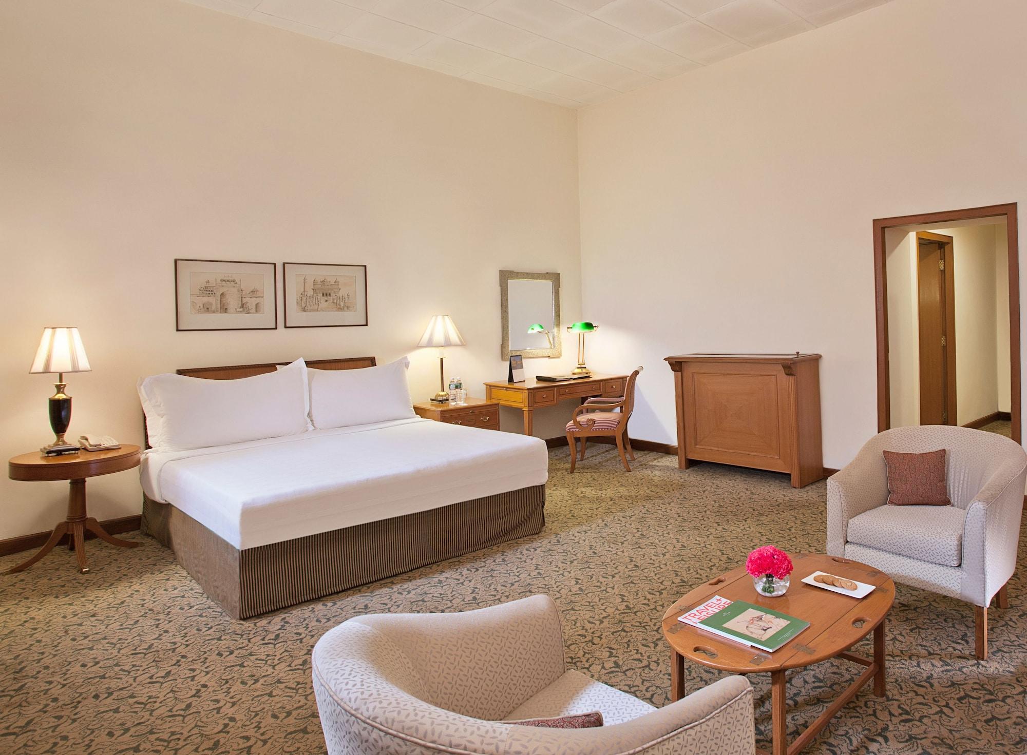 메이든스 호텔 뉴델리 외부 사진 A room at the Taj Mahal Palace