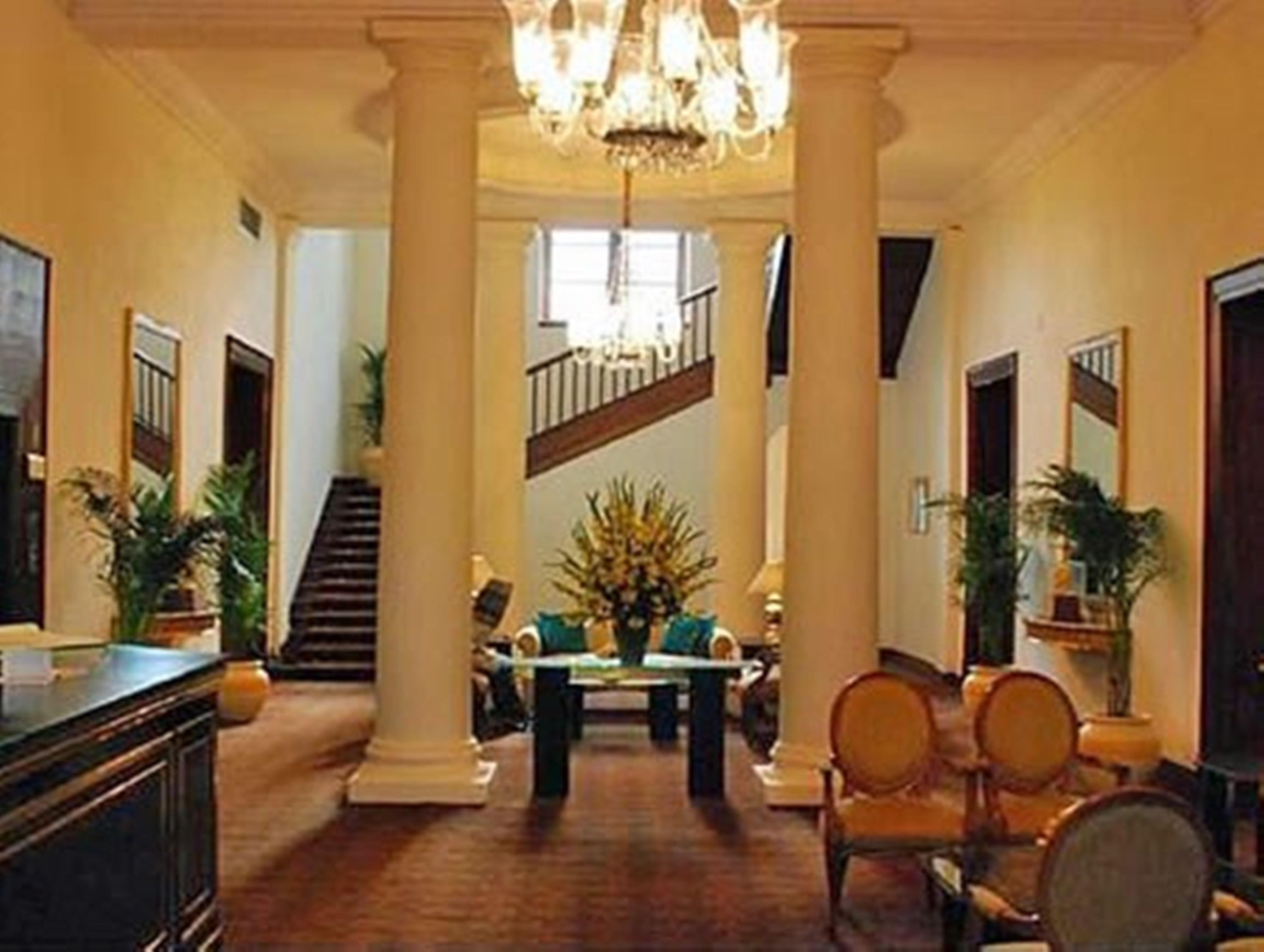 메이든스 호텔 뉴델리 외부 사진 Interior of the hotel