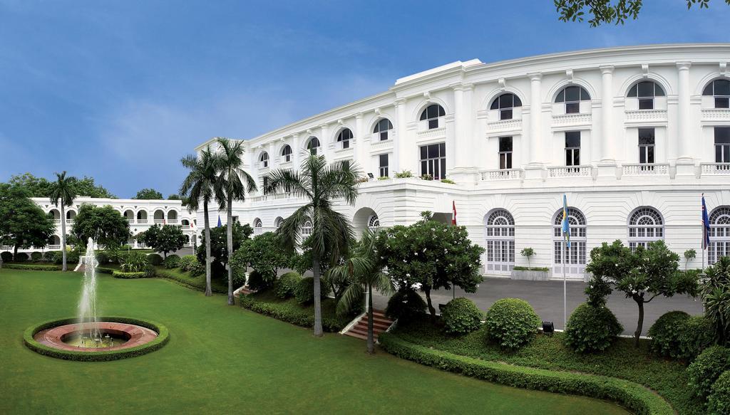 메이든스 호텔 뉴델리 외부 사진 The E & O Group headquarters in Yangon